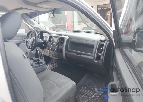 2014 Ram 1500 Tradesman из США, поврежденный, VIN 3C6JR6AG8EG247527